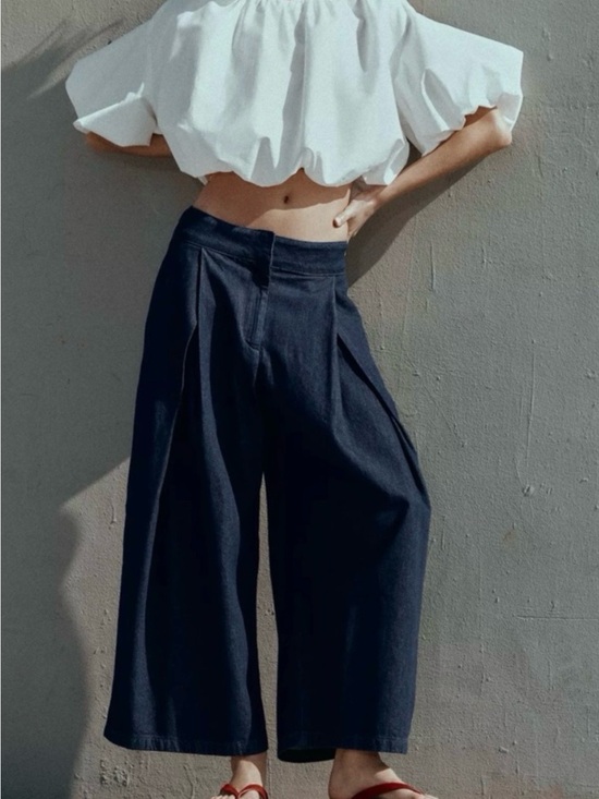 Zara Denim - Zara Dark Blue Wide-Leg Pleated Culotte Jeans, Size 6